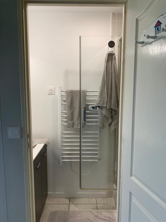 Resid Home 2 - Duplex Cosy Avec Parking Gratuit Saint-Leonard  ภายนอก รูปภาพ